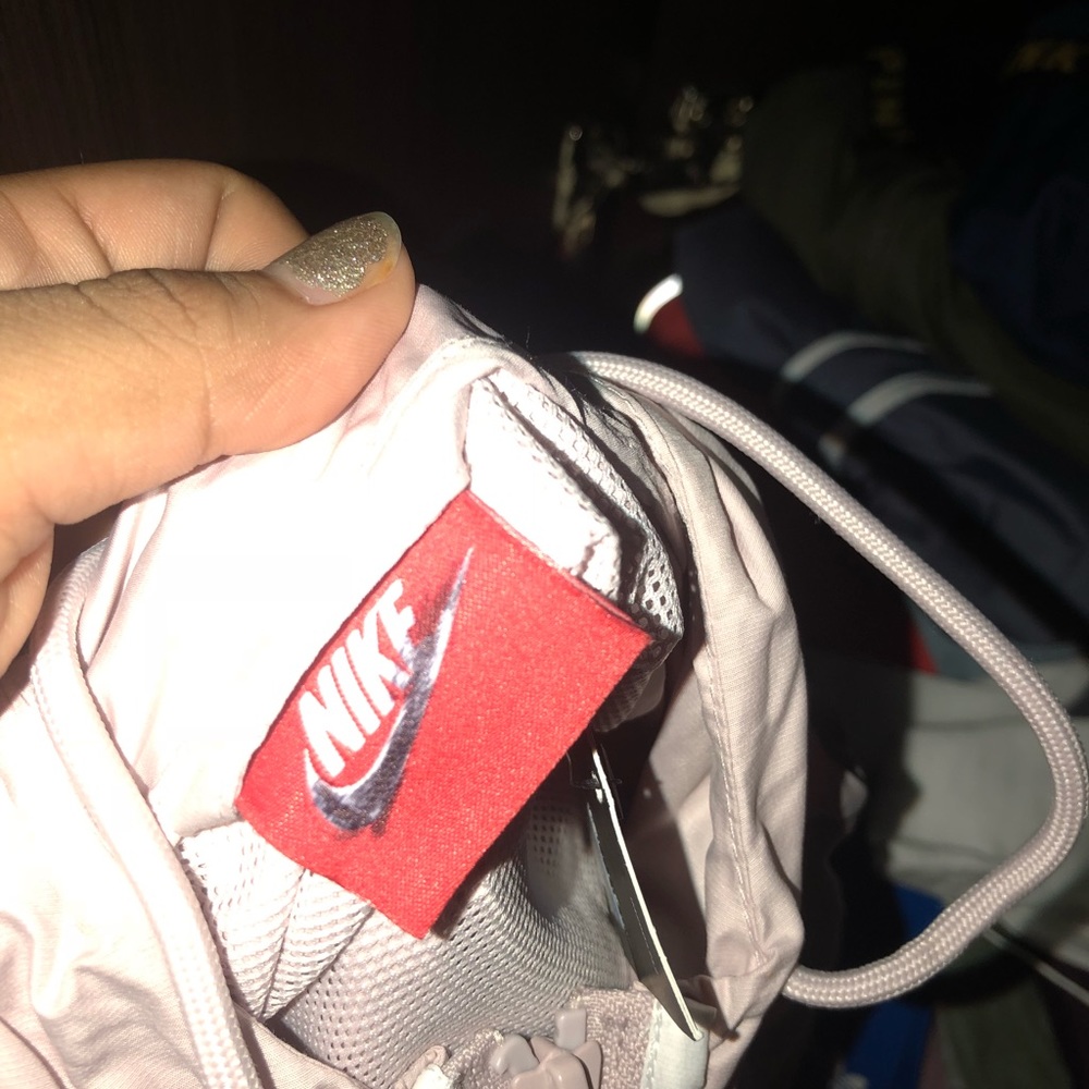 Nike Womens Windbreaker - Picture 4 of 4
